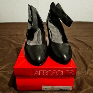 Aerosoles size 10 black